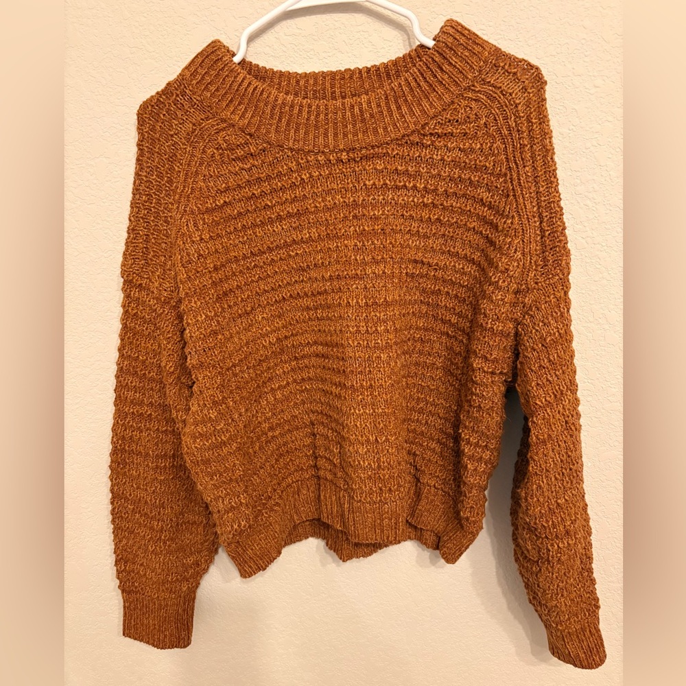 Universal Thread Chunky Scoop Neck Sweater in Rust Brown